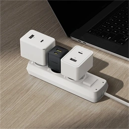 Baseus Palm hálózati töltő USB+Type-C aljzat (30W, PD 3.0 gyorstöltő, fekete)