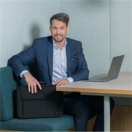 DICOTA Eco Multi BASE notebook táska (13-14,1", fekete)