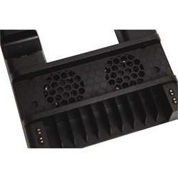 Froggiex PS4 konzol hűtő és töltőállomás (PS4/PS4 Slim/PS4 Pro kompatibilis, 2 kontroller töltésére, USB 5V/2A táp, 10 l