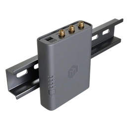 MikroTik KNOT LTE4 ipari gateway (LTE Cat4 150 Mbps, nanoSIM, 1x 1G Ethernet, PoE-in, GNSS, BLE, -40–70°C, IP20)