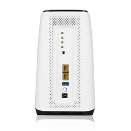 Zyxel FWA510 5G router (5G NR, Wi-Fi 6, AX3600, 2,4/5 GHz, 2 x 2.5G LAN, 1 x USB, 64 eszköz, 1 év Nebula Pro licenc)