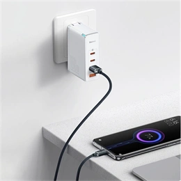 Baseus Crystal Shine USB Type-A – USB Type-C gyorstöltő adatkábel (2 m, 100 W, 480 Mbps, fekete)